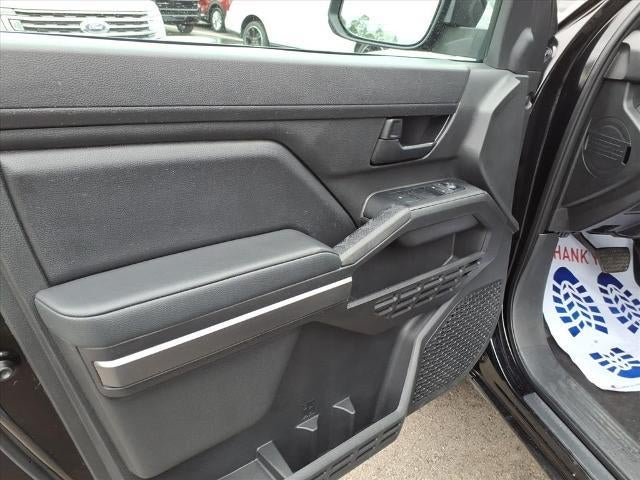 2024 Toyota Tacoma 4WD 4WD SR5 Double Cab 5' Bed AT (GS)