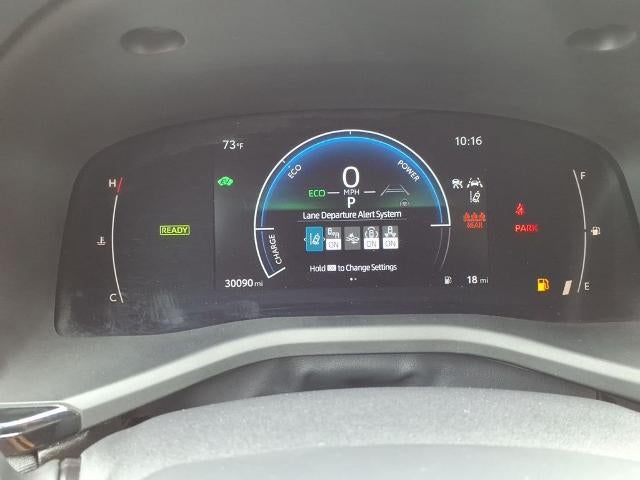2025 Toyota Camry LE (SE)