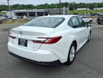 2025 Toyota Camry LE (SE)
