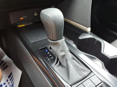 2025 Toyota Camry LE (SE)