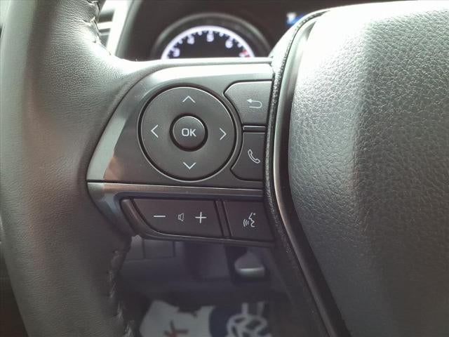 2023 Toyota Camry SE Auto (SE)