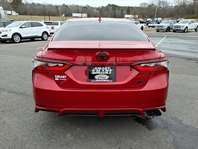2023 Toyota Camry SE Auto (SE)
