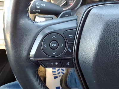 2024 Toyota Camry SE Auto (SE)