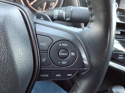 2024 Toyota Camry SE Auto (SE)