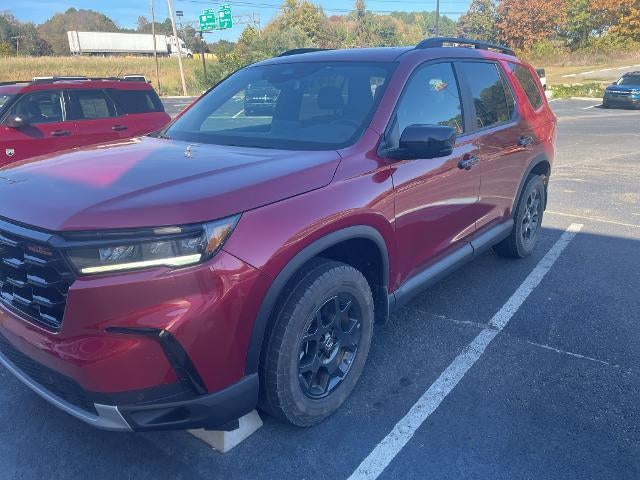 2025 Honda Pilot TrailSport AWD