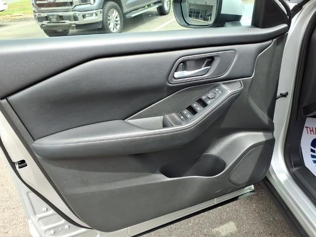 2024 Nissan Rogue AWD SV