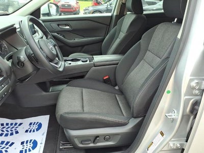 2024 Nissan Rogue AWD SV