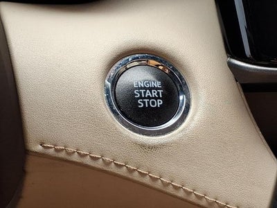 2022 Toyota Highlander XLE AWD (Natl)