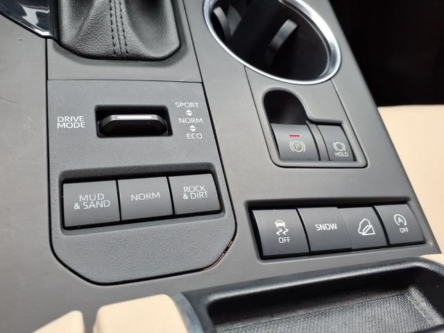 2022 Toyota Highlander XLE AWD (Natl)