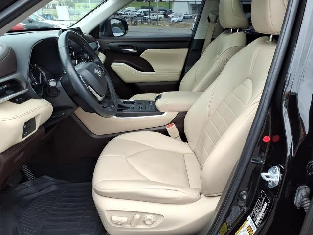 2022 Toyota Highlander XLE AWD (Natl)