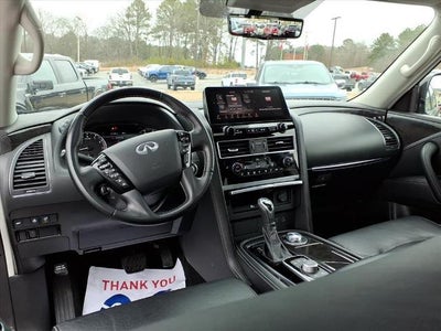 2024 INFINITI QX80 LUXE AWD