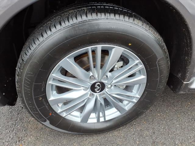 2024 INFINITI QX80 LUXE AWD