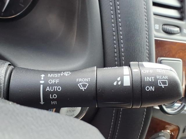 2015 INFINITI QX80 RWD