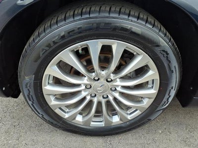 2015 INFINITI QX80 RWD