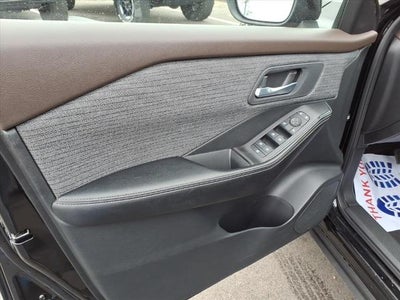 2023 Nissan Rogue AWD SV