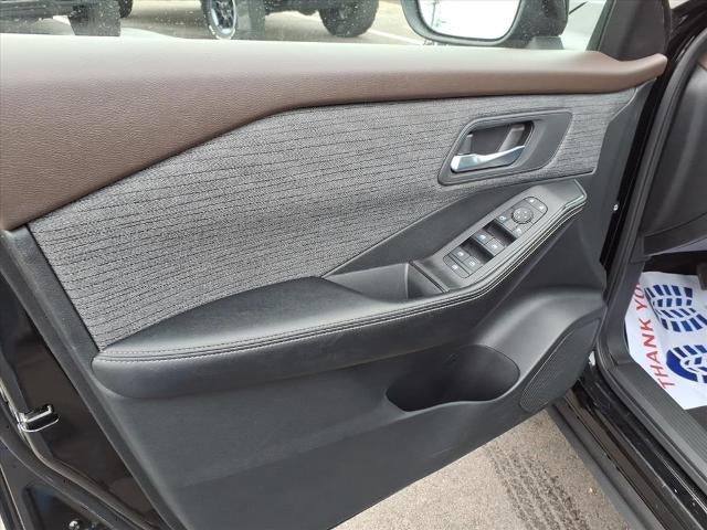 2023 Nissan Rogue AWD SV