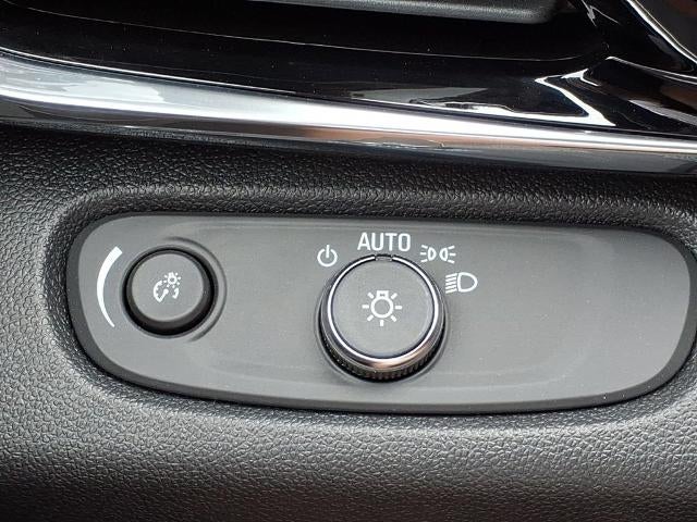 2024 Buick Envista FWD 4dr Sport Touring