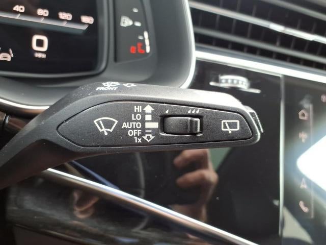 2023 Audi Q7 Premium Plus 45 TFSI quattro