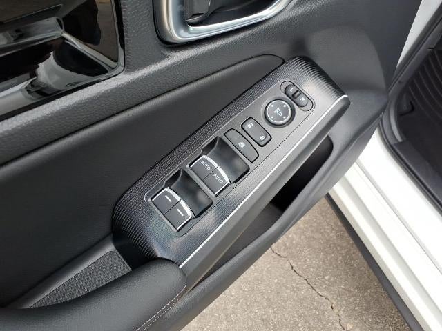 2025 Honda Civic Hatchback Hybrid Sport Touring CVT