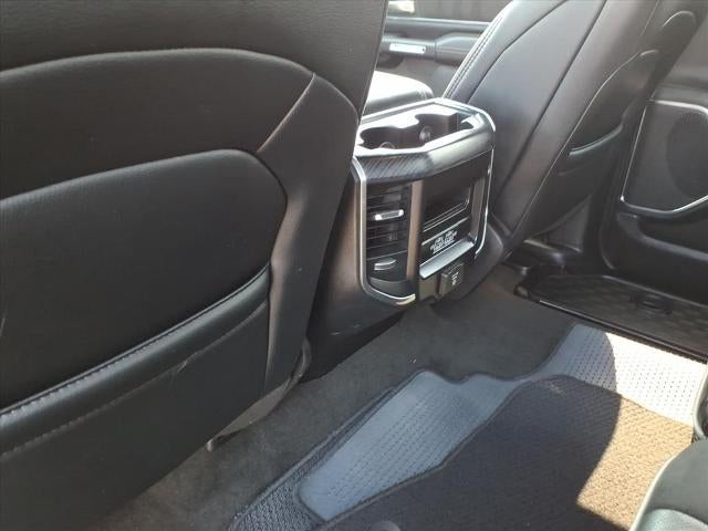 2024 RAM 1500 Laramie 4x4 Crew Cab 5'7" Box