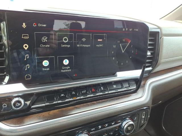 2026 GMC Sierra 1500 Crew Cab Short Box 4-Wheel Drive SLT