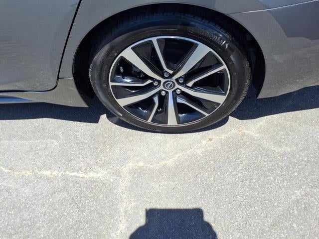 2023 Nissan Maxima SV CVT