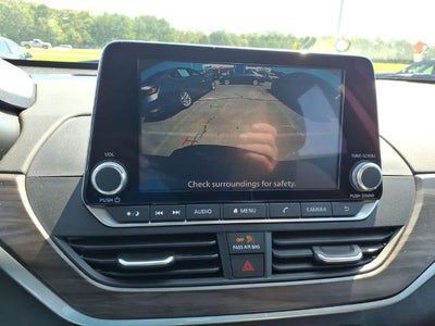 2025 Nissan Altima SV FWD