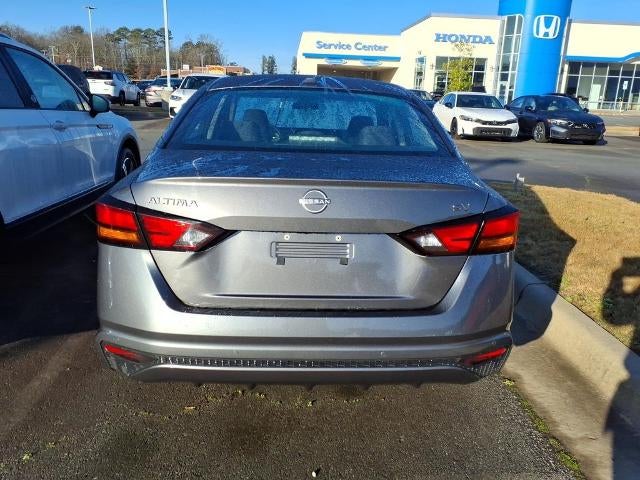 2024 Nissan Altima 2.5 SV Sedan