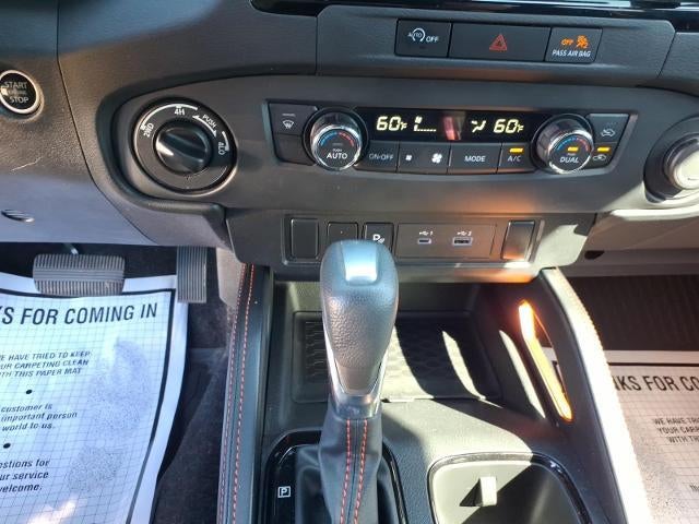 2023 Nissan Frontier Crew Cab 4x4 PRO-4X Auto