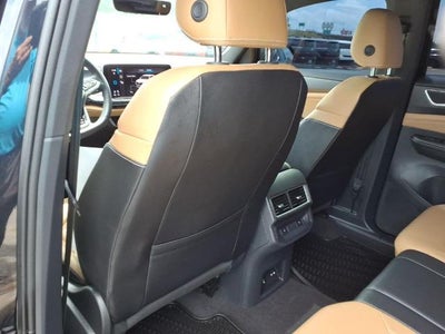 2024 Volkswagen Atlas Cross Sport 2.0T SEL R-Line 4MOTION