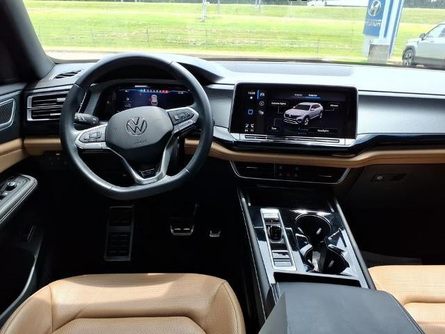 2024 Volkswagen Atlas Cross Sport 2.0T SEL R-Line 4MOTION
