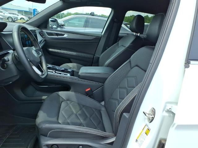 2025 Volkswagen Atlas Cross Sport 2.0T SE w/Technology 4MOTION