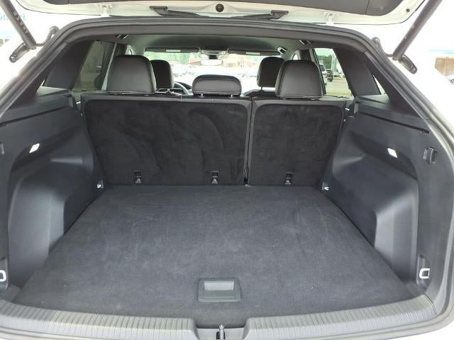2025 Volkswagen Atlas Cross Sport 2.0T SE w/Technology 4MOTION
