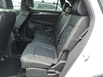 2025 Volkswagen Atlas Cross Sport 2.0T SE w/Technology 4MOTION