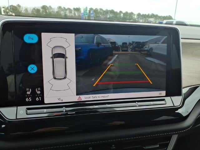 2025 Volkswagen Atlas 2.0T SE w/Technology 4MOTION