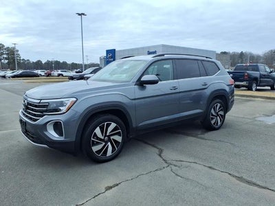 2025 Volkswagen Atlas 2.0T SE w/Technology 4MOTION