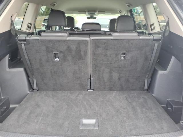 2025 Volkswagen Atlas 2.0T SE w/Technology 4MOTION