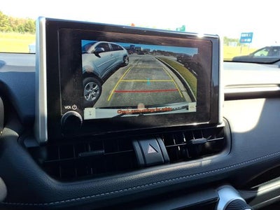 2025 Toyota RAV4 XLE FWD (GS)