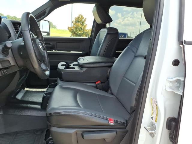 2024 RAM 3500 Tradesman 4x4 Crew Cab 6'4" Box