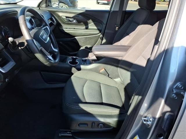 2024 GMC Terrain FWD 4dr SLE