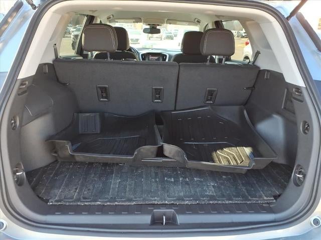 2024 GMC Terrain FWD 4dr SLE