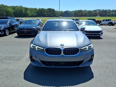 2025 BMW 330i Sedan