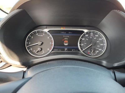 2025 Nissan Sentra SR CVT