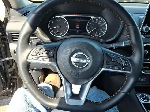 2025 Nissan Sentra SR CVT