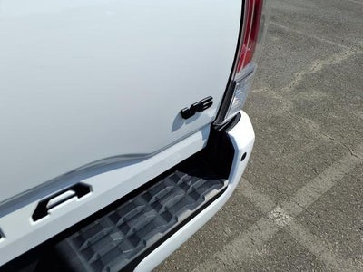 2023 Toyota Tacoma 4WD 4WD TRD Off Road Double Cab 5' Bed V6 AT (Natl)