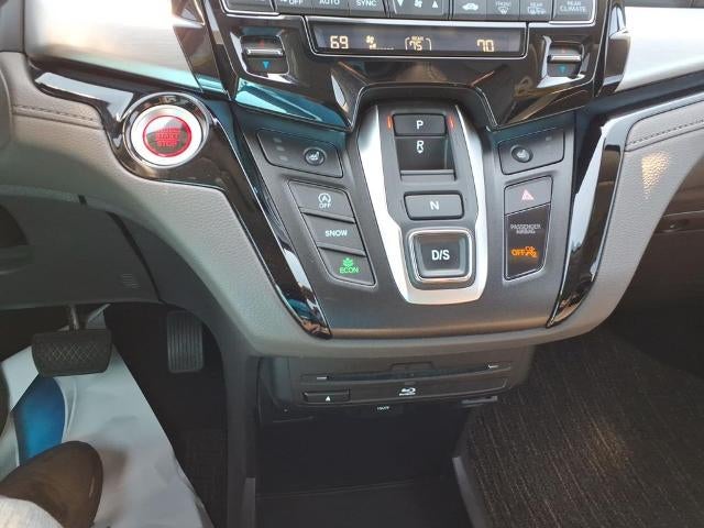 2021 Honda Odyssey Touring Auto
