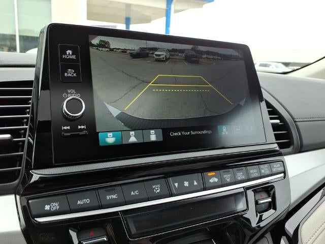 2026 Honda Odyssey Touring Auto