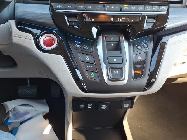 2027 Honda Odyssey Elite Auto