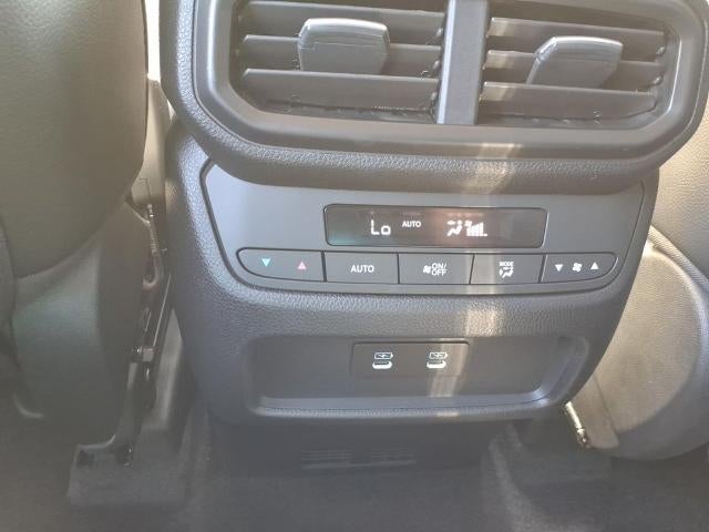 2026 Honda Pilot Touring AWD