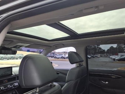 2023 Honda Pilot Touring 2WD